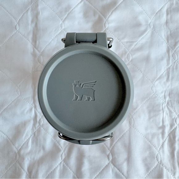 Stanley Pink Quick Flip Go 36oz Bottle - Picture 4 of 6